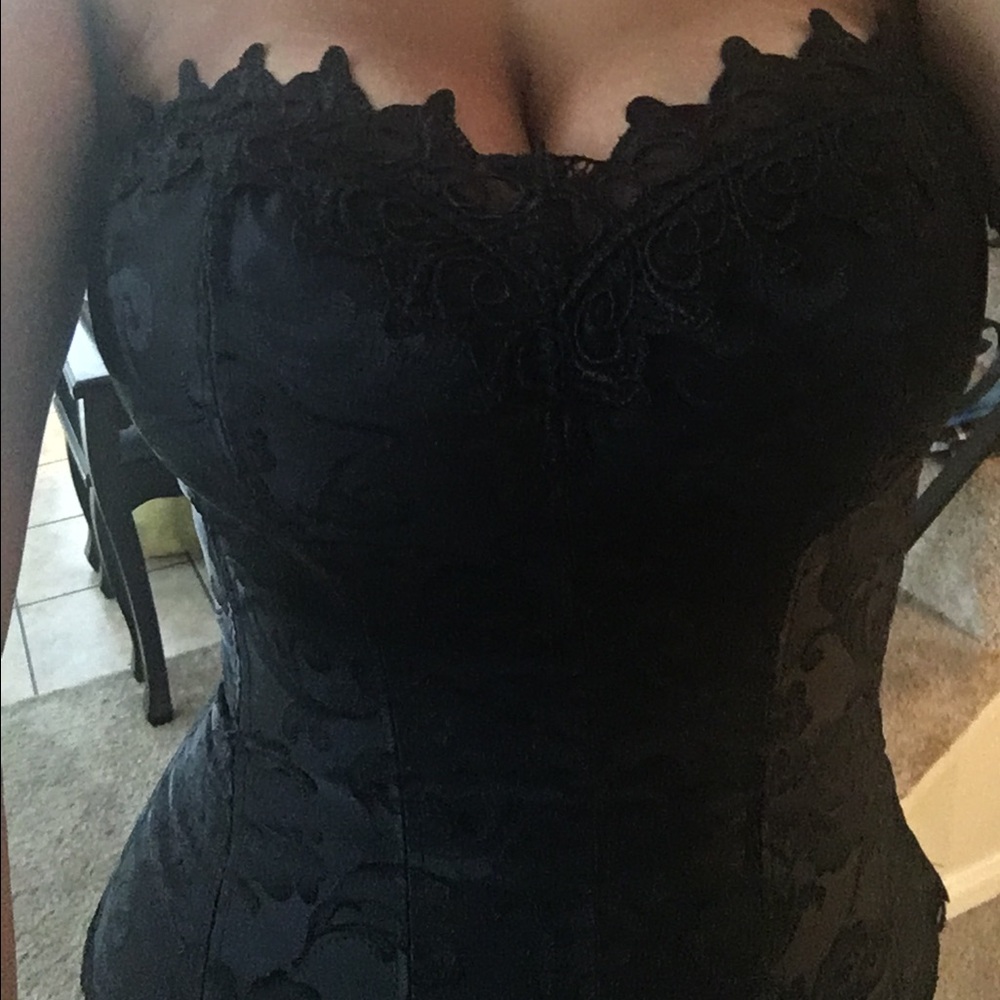 Frederick's of Hollywood Black Lace Bustier Top